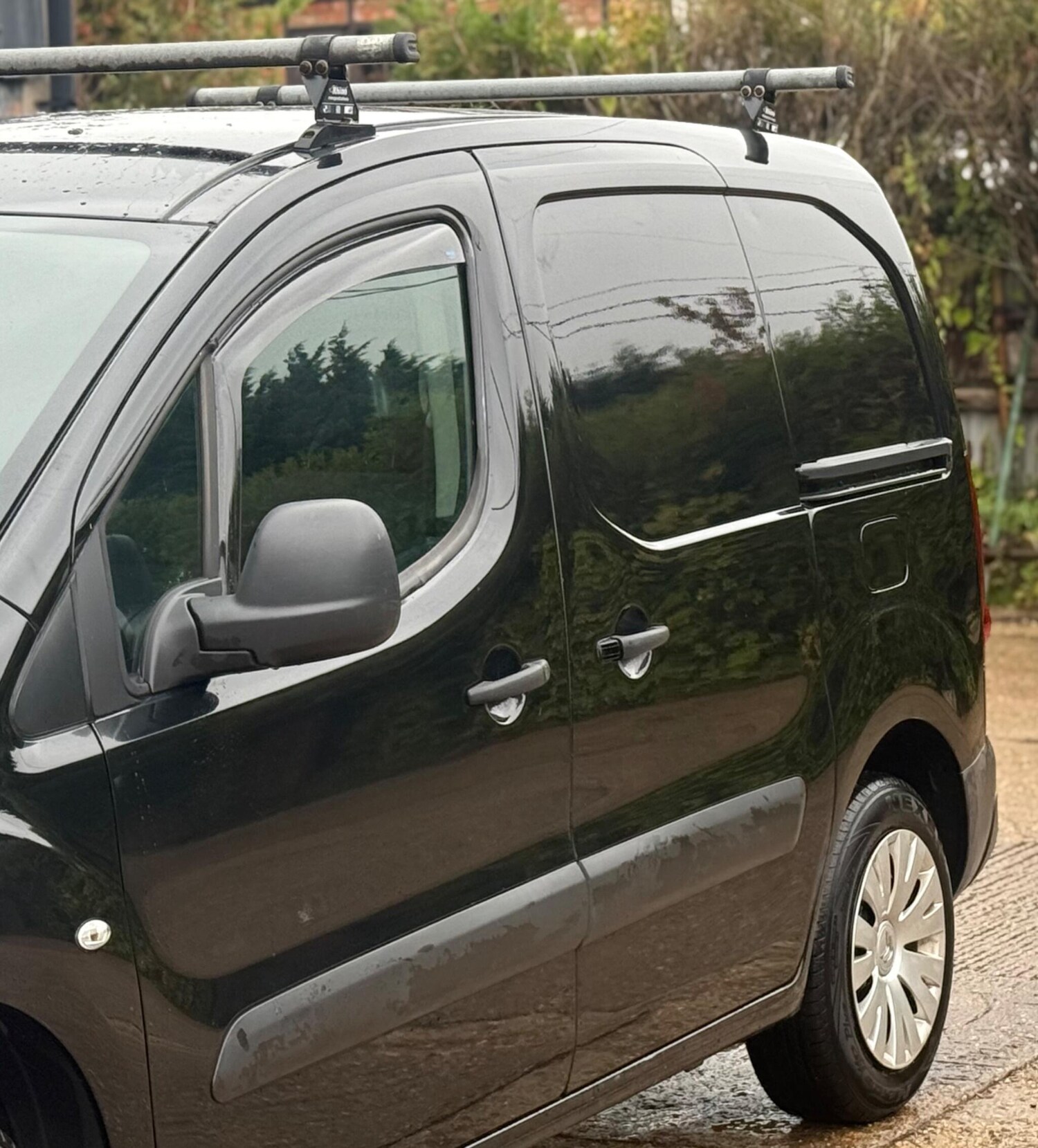 Vehicle 27