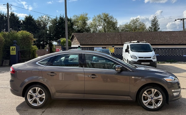 Used Ford Mondeo 2011 for sale - 76026949: Photo 15