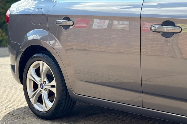 Used Ford Mondeo 2011 for sale - 76026949: Photo 22
