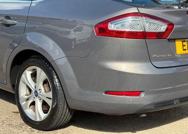 Used Ford Mondeo 2011 for sale - 76026949: Photo 26