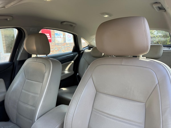 Used Ford Mondeo 2011 for sale - 76026949: Photo 34