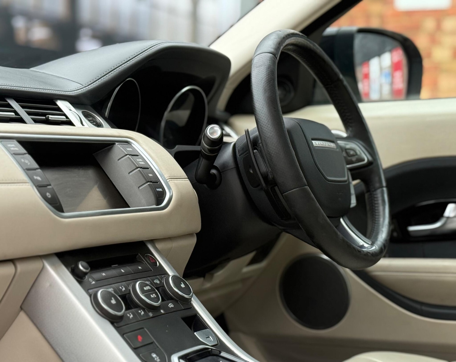 Used Land Rover Range Rover Evoque 2021 for sale - 77200798: Photo 16