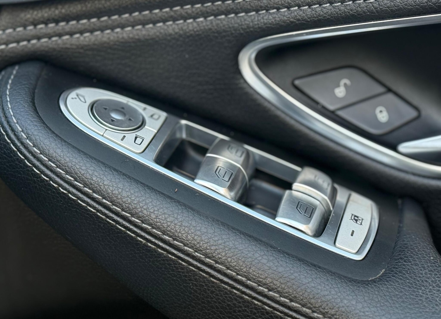 Used Mercedes-Benz C Class 2015 for sale - 77276753: Photo 47