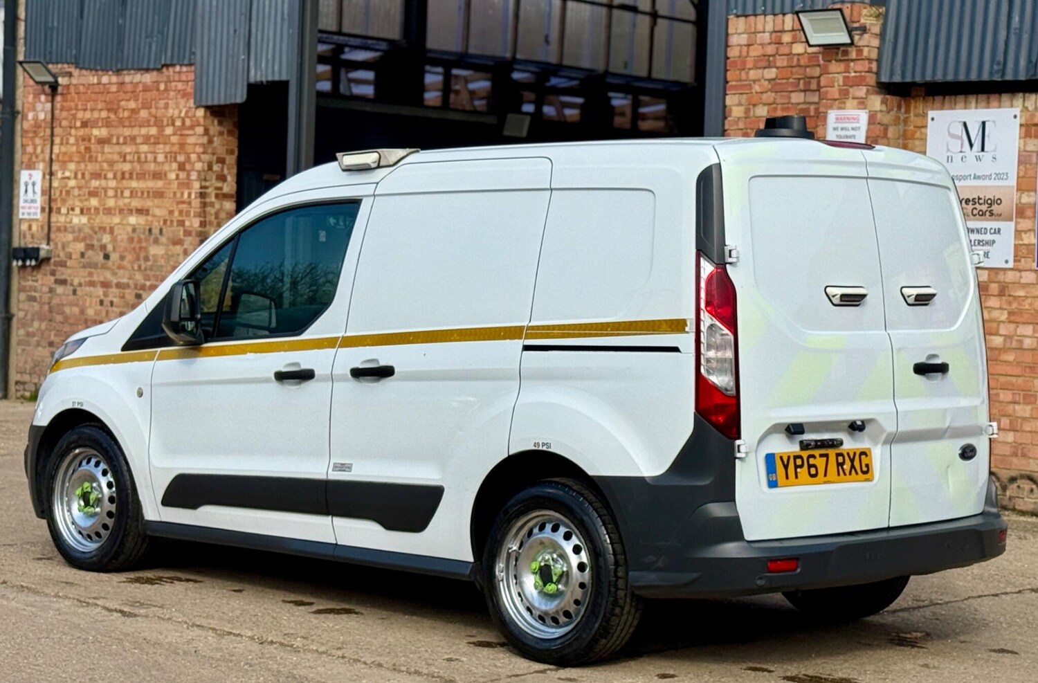 Used Ford Transit Connect 2017 for sale - 77730039: Photo 9