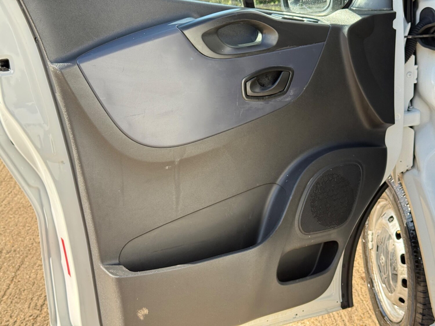 Used Vauxhall Vivaro 2016 for sale - 76057820: Photo 37