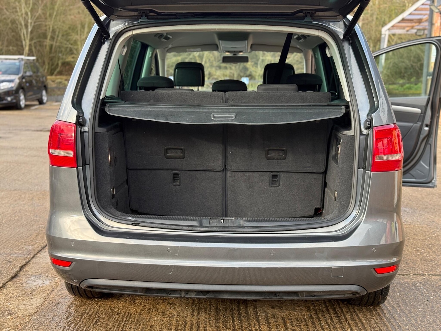 Used Volkswagen Sharan 2015 for sale - 76946039: Photo 17