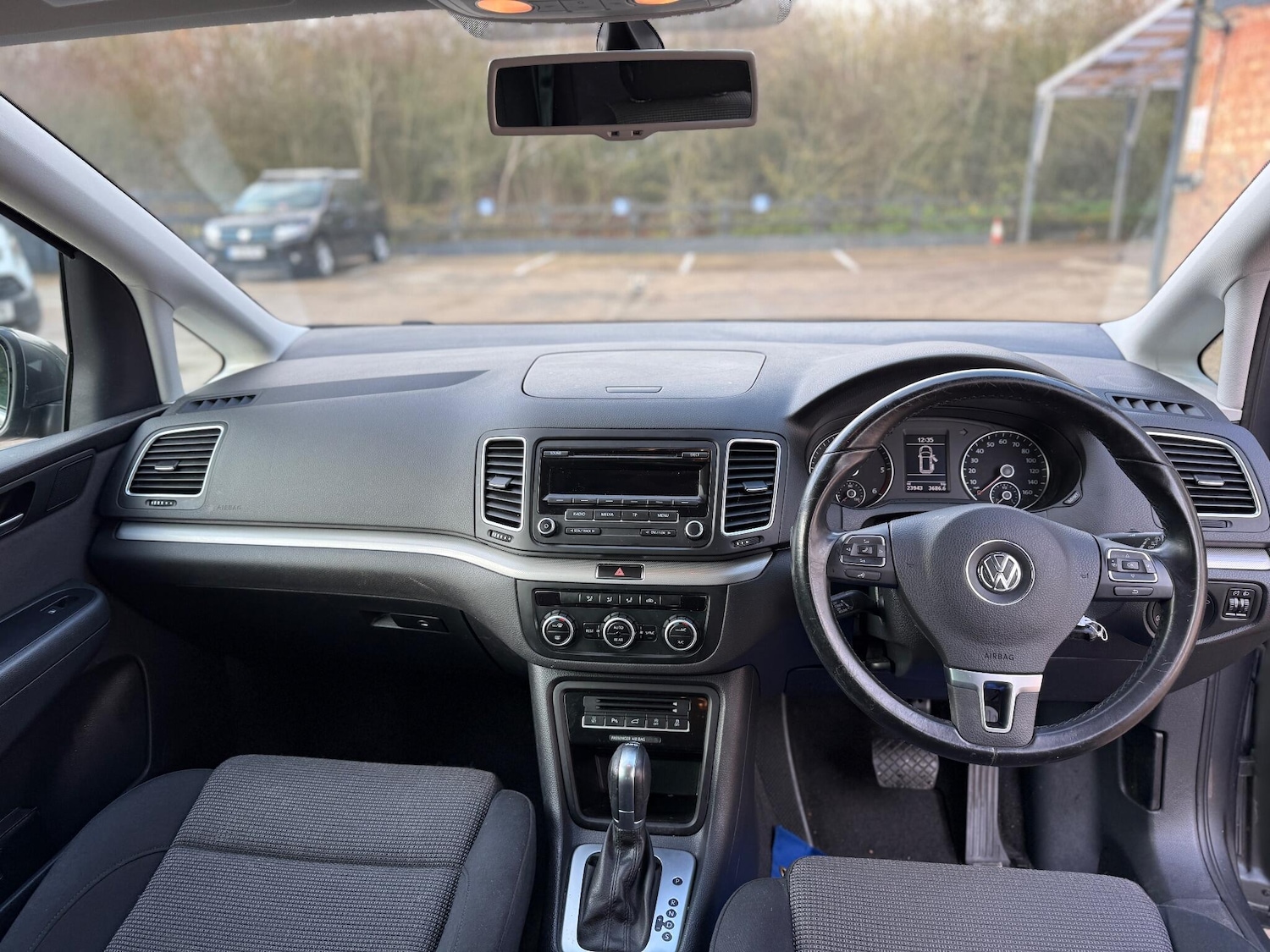 Used Volkswagen Sharan 2015 for sale - 76946039: Photo 18