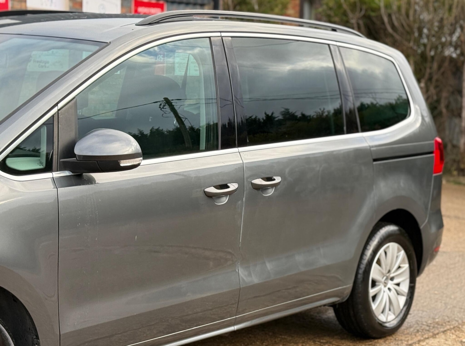 Used Volkswagen Sharan 2015 for sale - 76946039: Photo 25