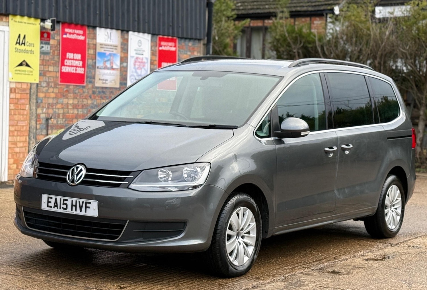 Used Volkswagen Sharan 2015 for sale - 76946039: Photo 5