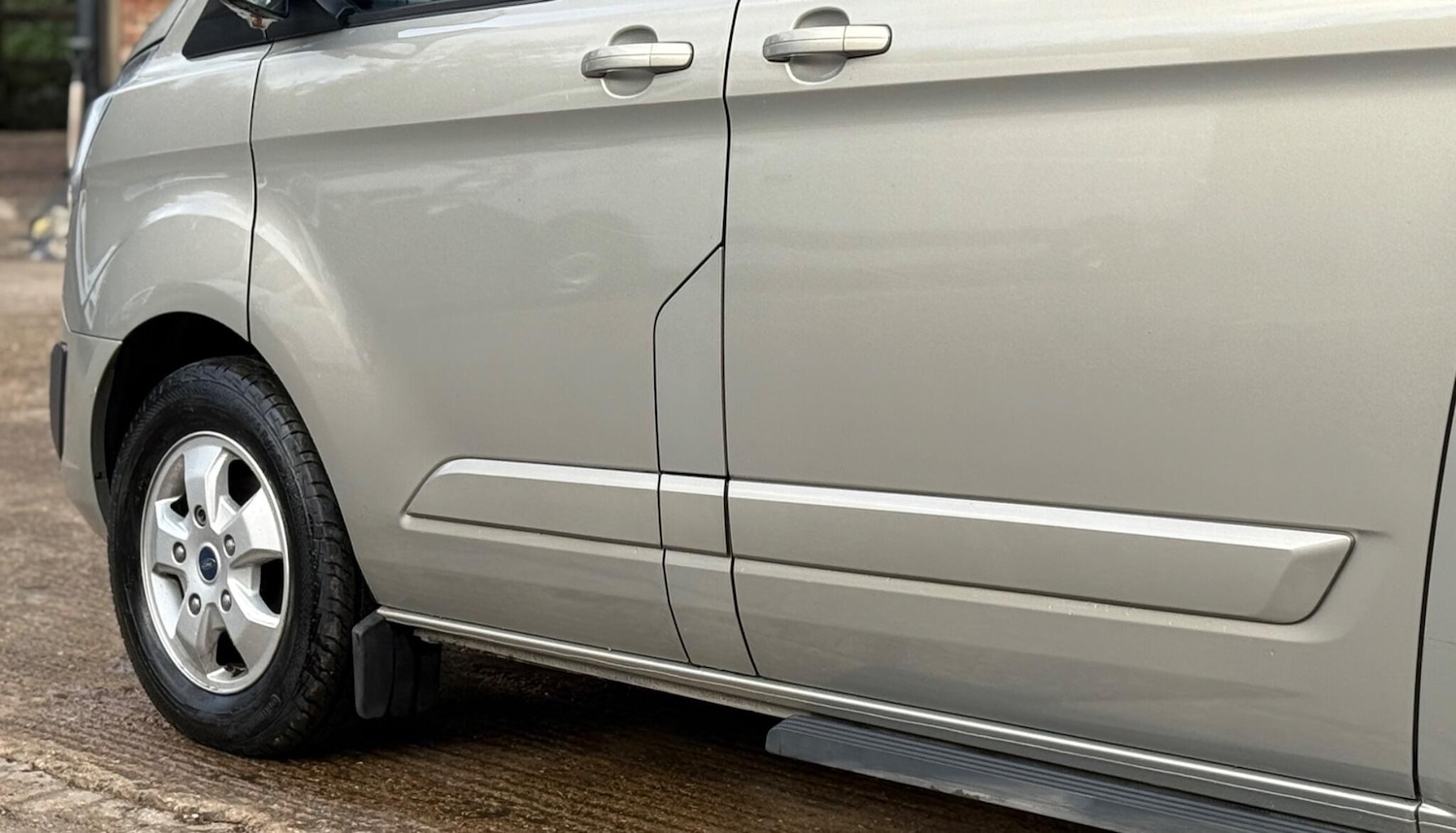 Used Ford Tourneo Custom 2017 for sale - 76697860: Photo 35