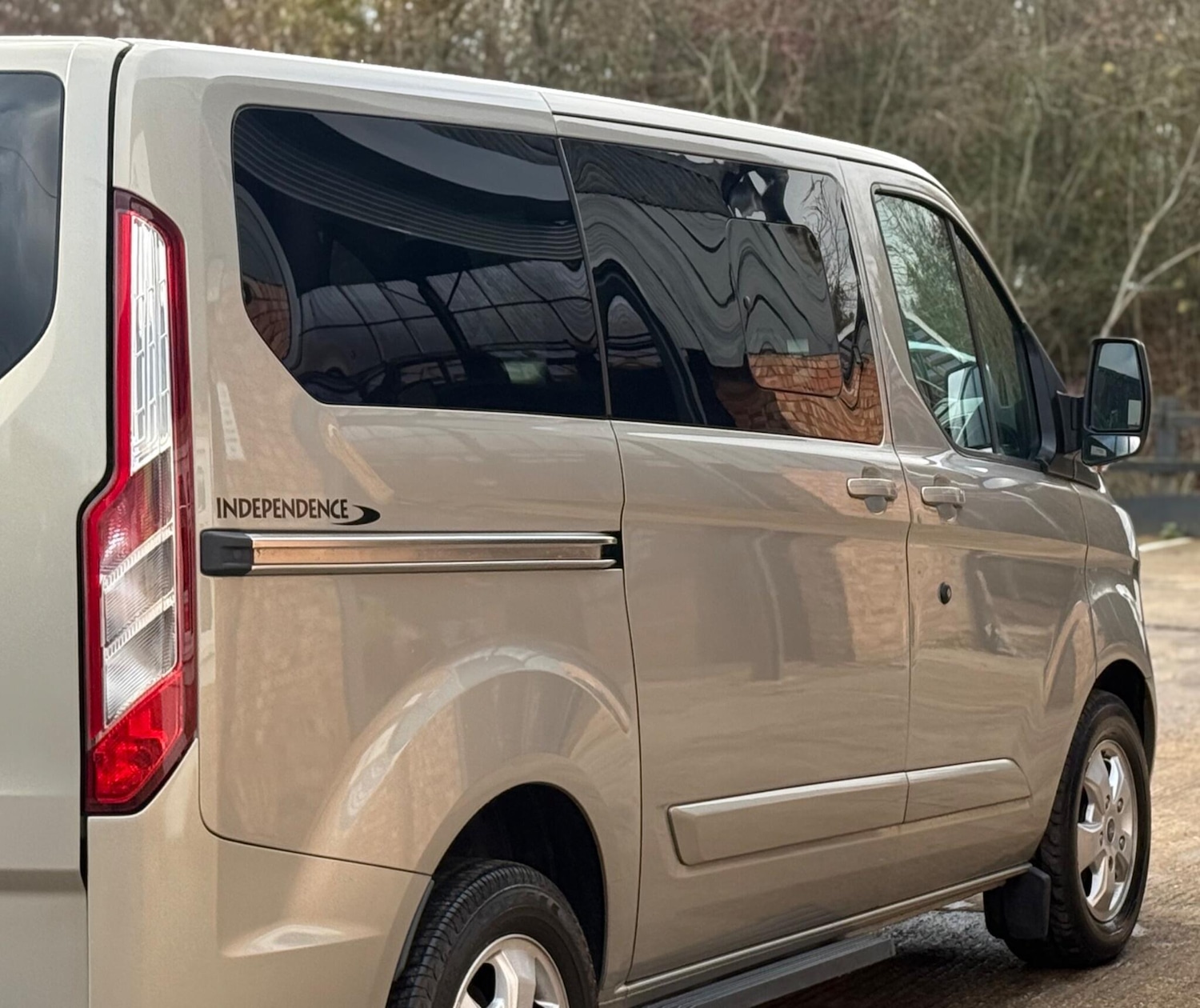 Used Ford Tourneo Custom 2017 for sale - 76697860: Photo 37