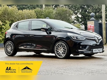 Used Renault Clio 2017 for sale - 77620330: Photo