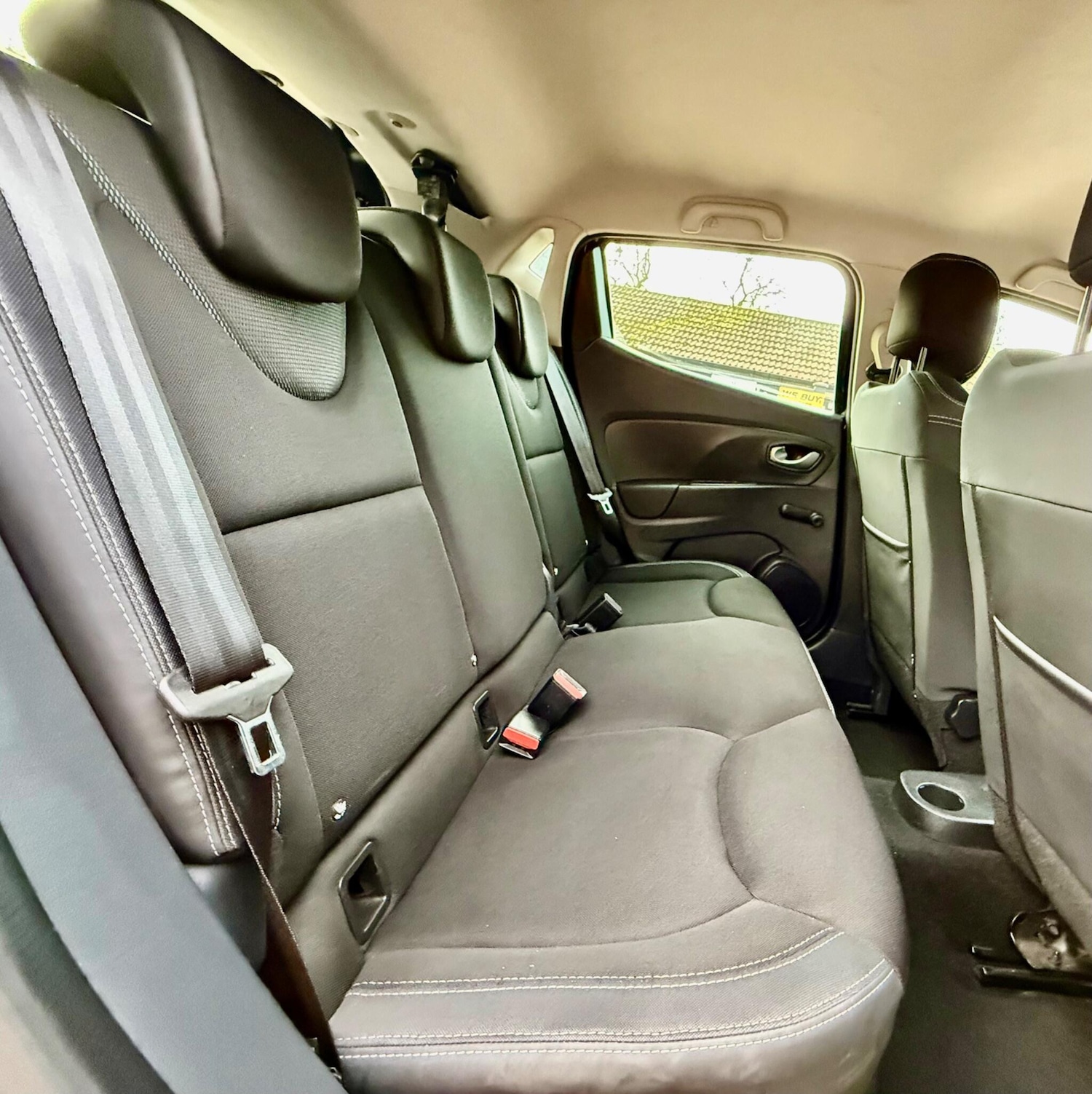 Used Renault Clio 2017 for sale - 77620330: Photo 21