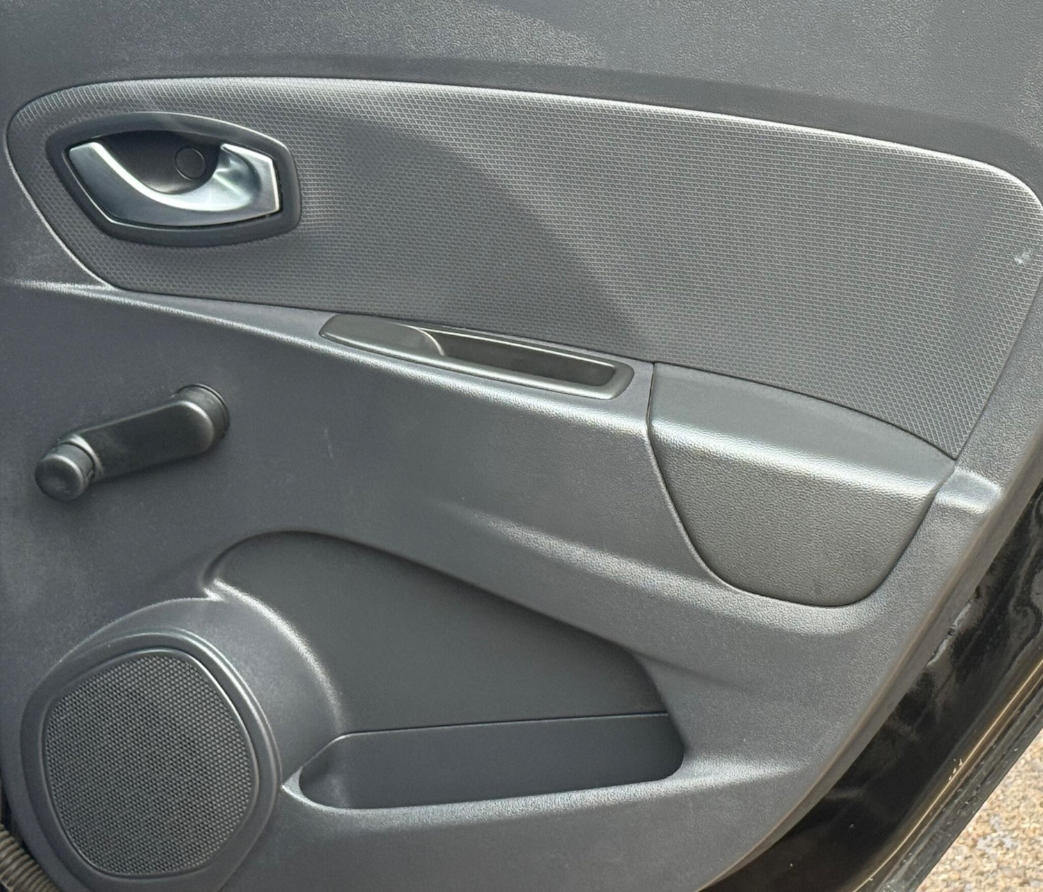 Used Renault Clio 2017 for sale - 77620330: Photo 22