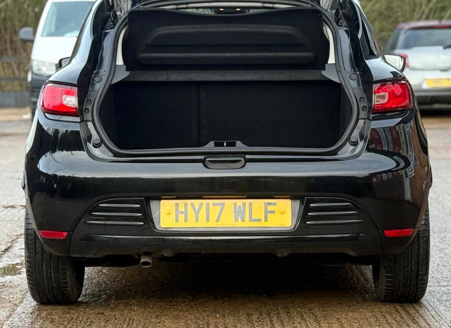 Used Renault Clio 2017 for sale - 77620330: Photo 25