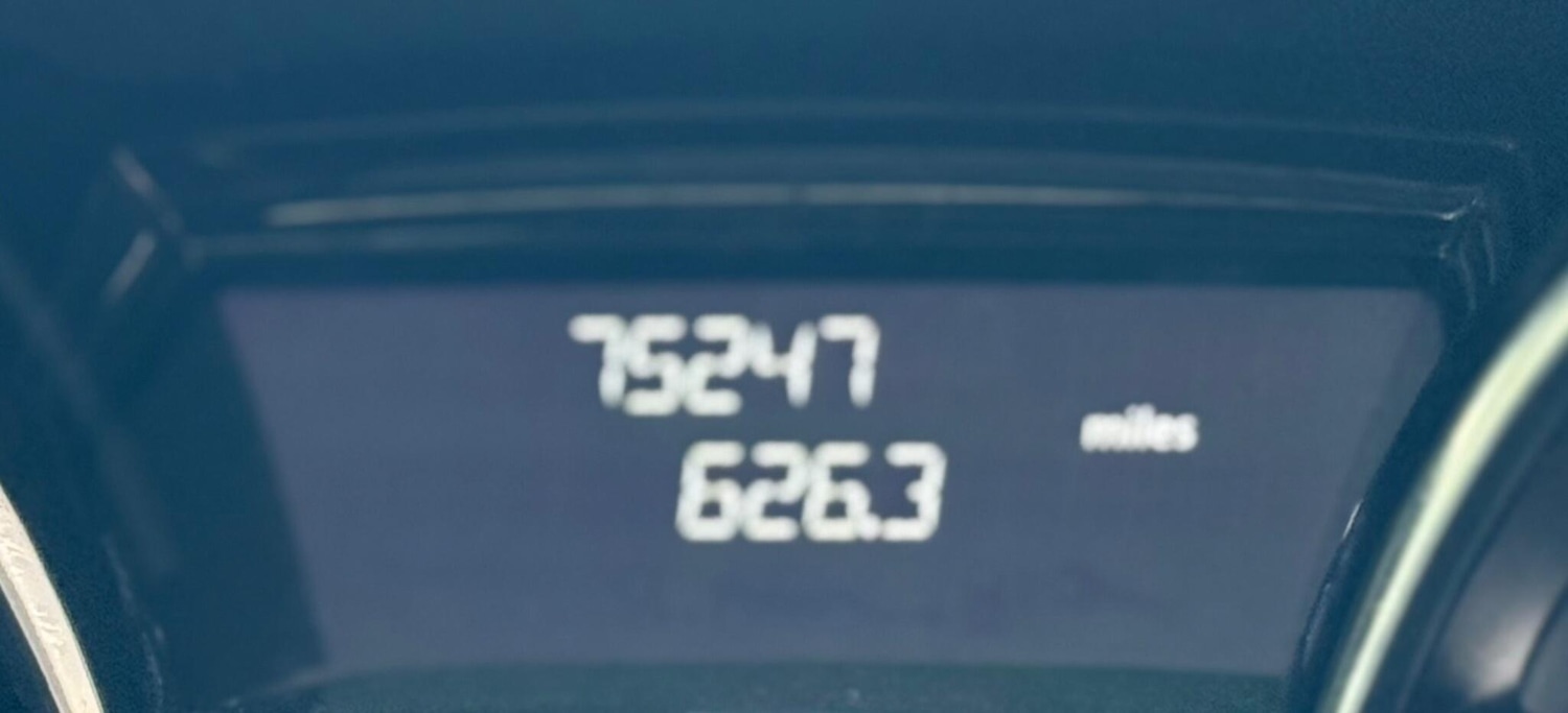 Used Renault Clio 2017 for sale - 77620330: Photo 26