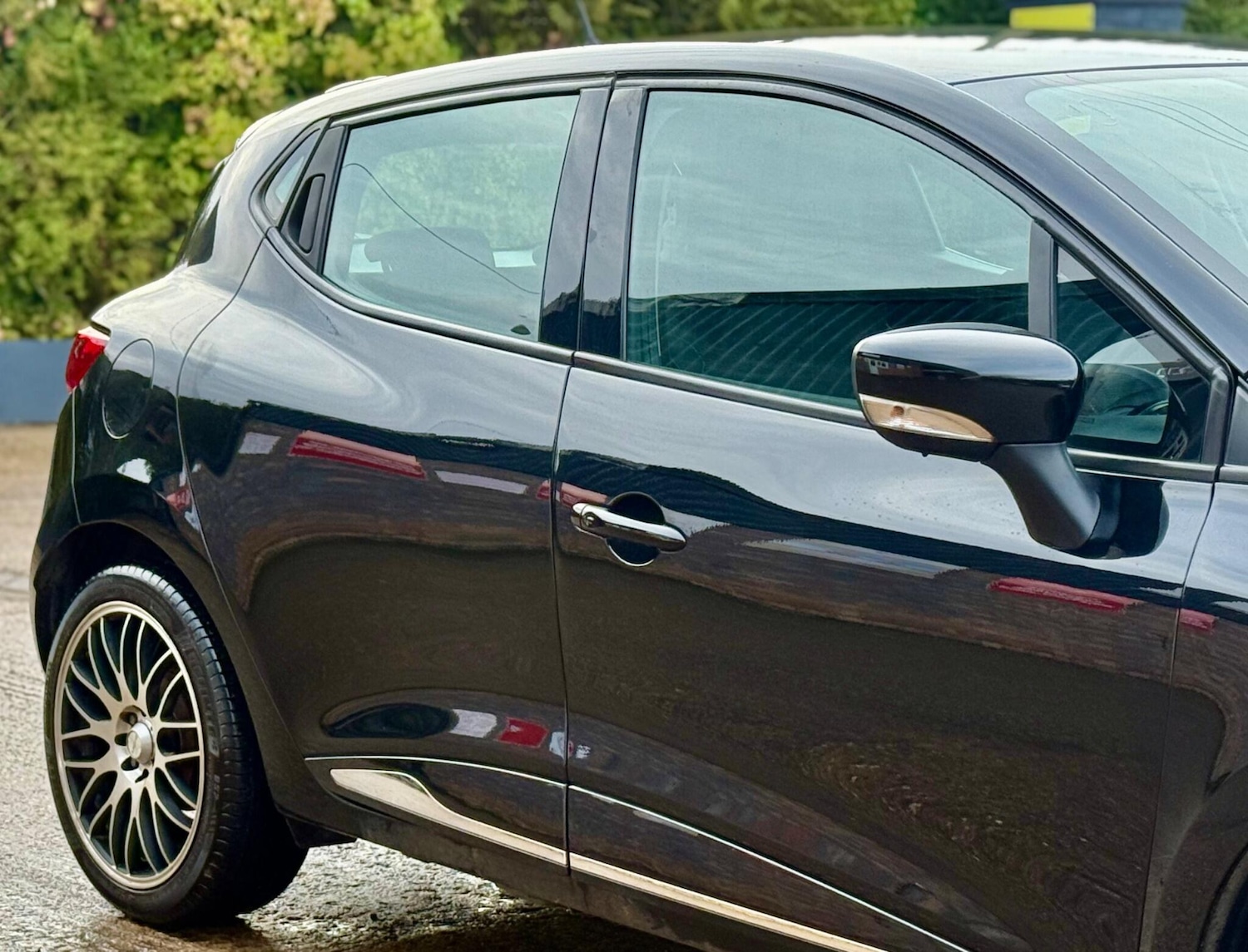 Used Renault Clio 2017 for sale - 77620330: Photo 29