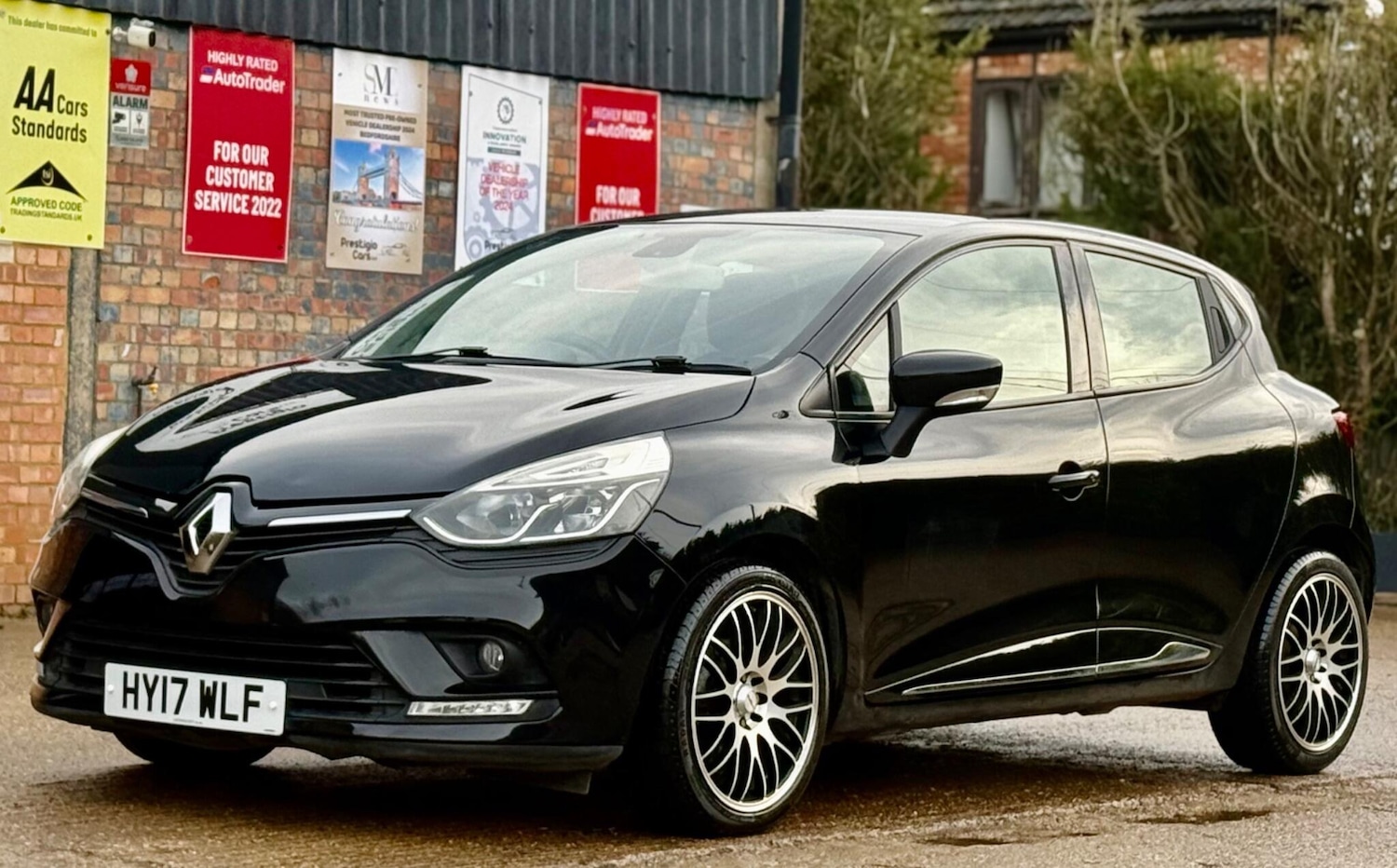 Used Renault Clio 2017 for sale - 77620330: Photo 5