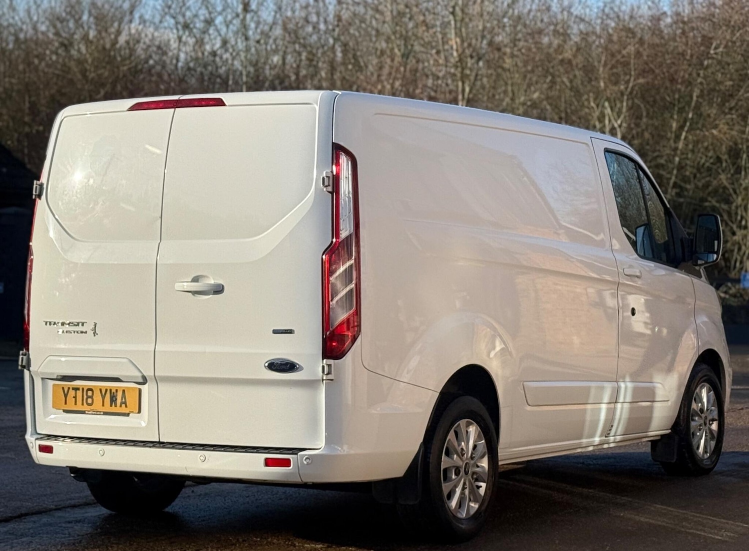 Used Ford Transit Custom 2018 for sale - 76946026: Photo 11