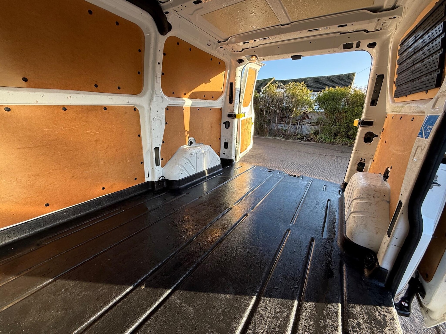 Used Ford Transit Custom 2018 for sale - 76946026: Photo 20