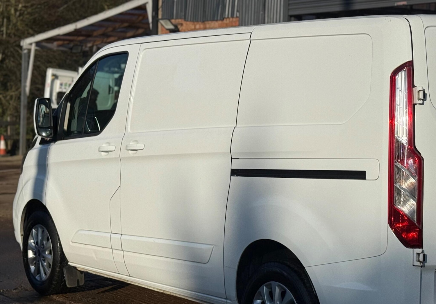 Used Ford Transit Custom 2018 for sale - 76946026: Photo 31