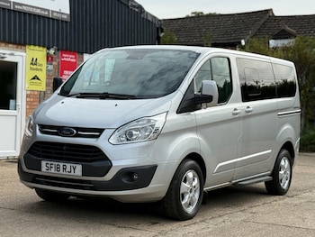 Used Ford Tourneo Custom 2018 for sale - 75849711: Photo