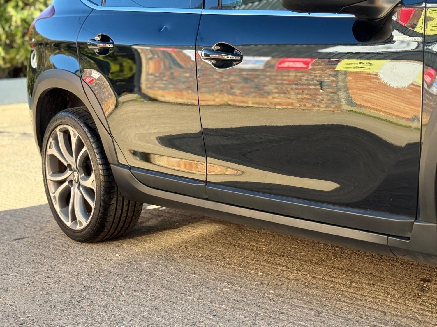 Used Peugeot 2008 2017 for sale - 77935467: Photo 24