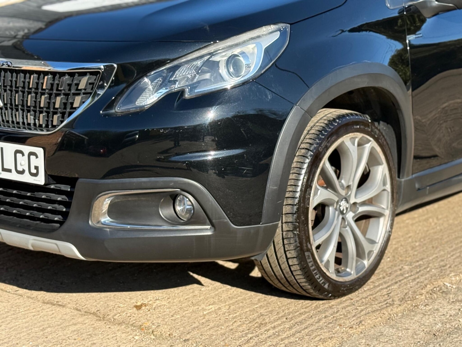 Used Peugeot 2008 2017 for sale - 77935467: Photo 27