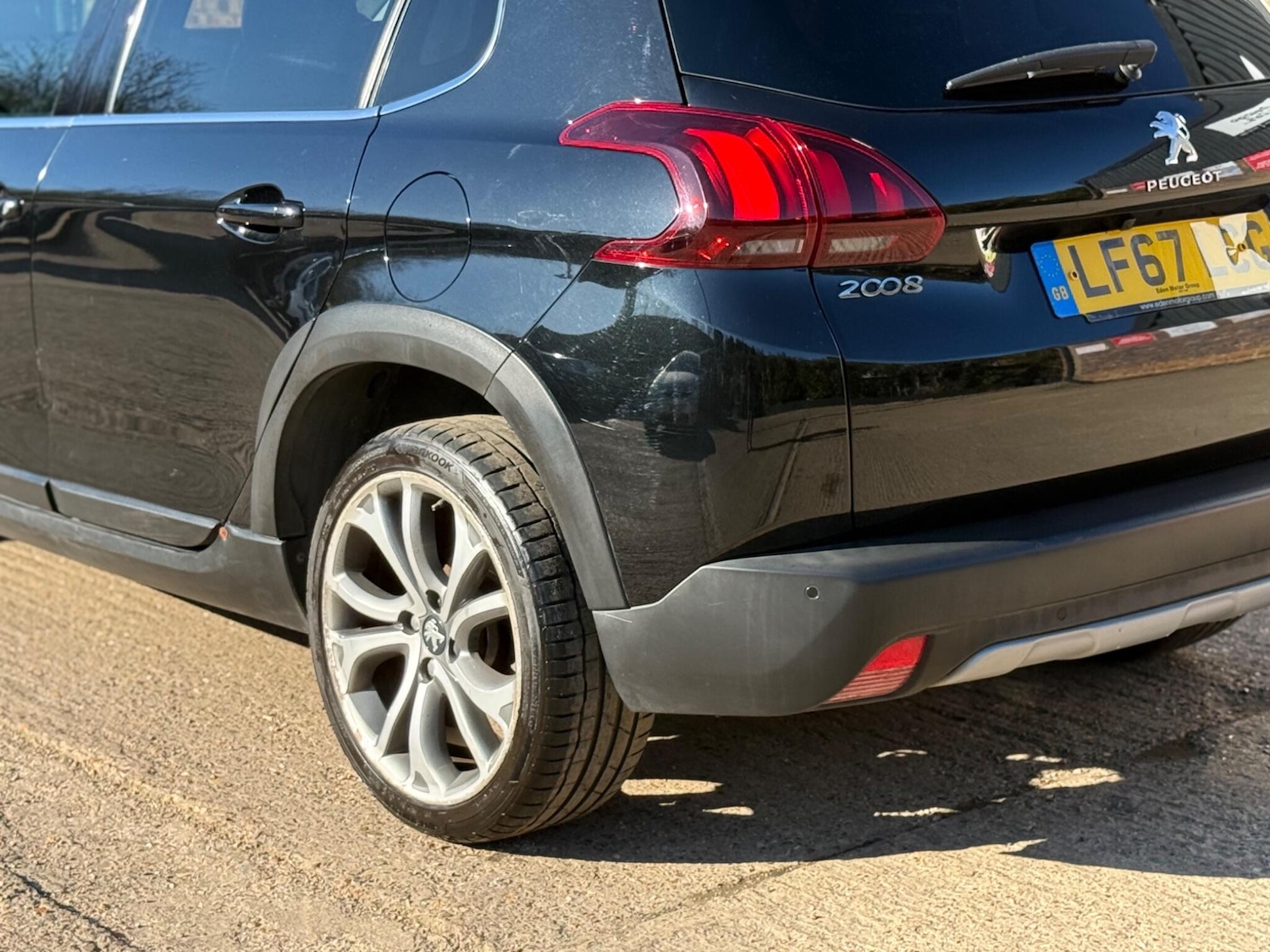 Used Peugeot 2008 2017 for sale - 77935467: Photo 28