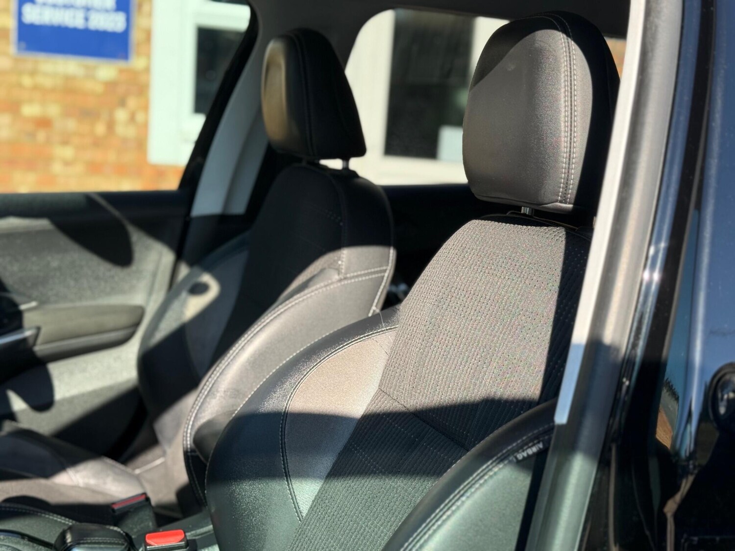 Used Peugeot 2008 2017 for sale - 77935467: Photo 37