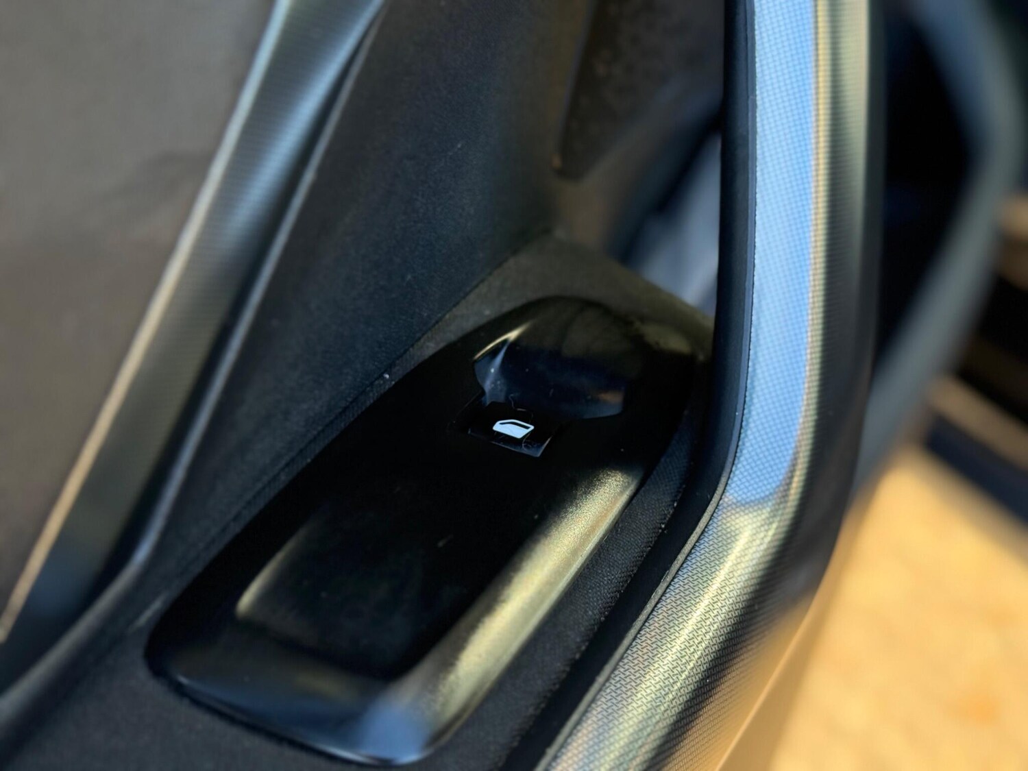 Used Peugeot 2008 2017 for sale - 77935467: Photo 40