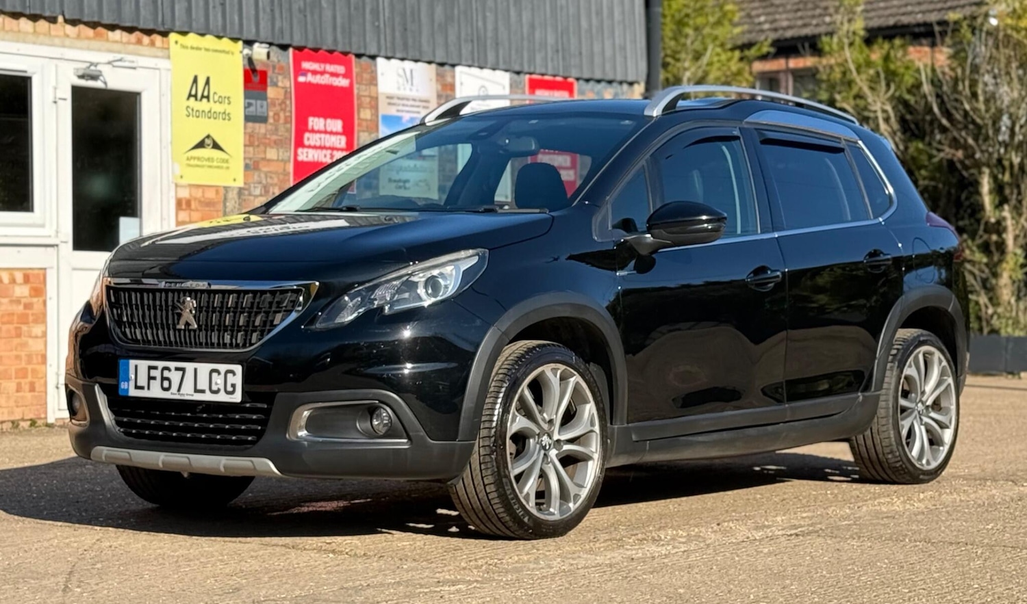 Used Peugeot 2008 2017 for sale - 77935467: Photo 5