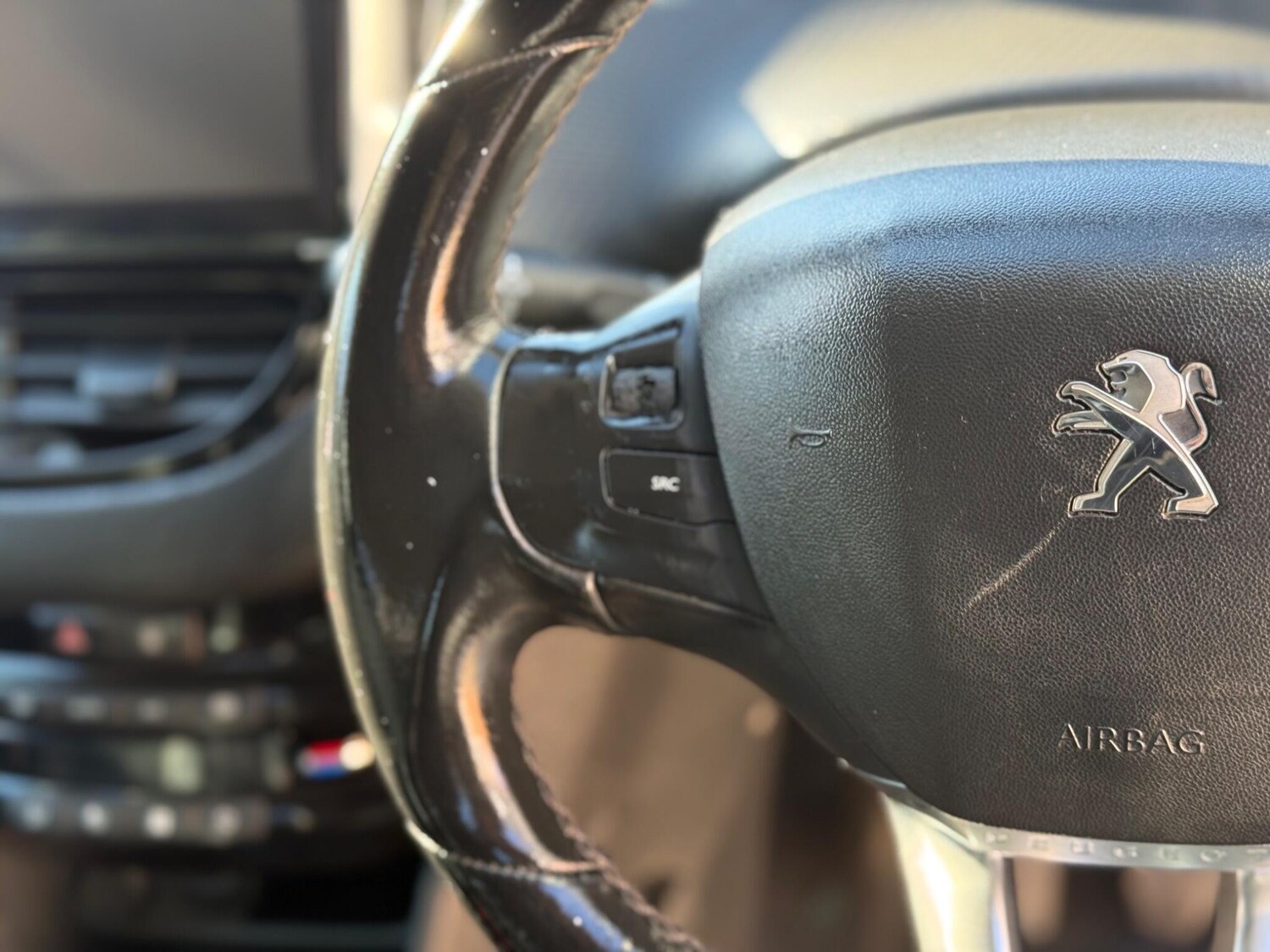 Used Peugeot 2008 2017 for sale - 77935467: Photo 52