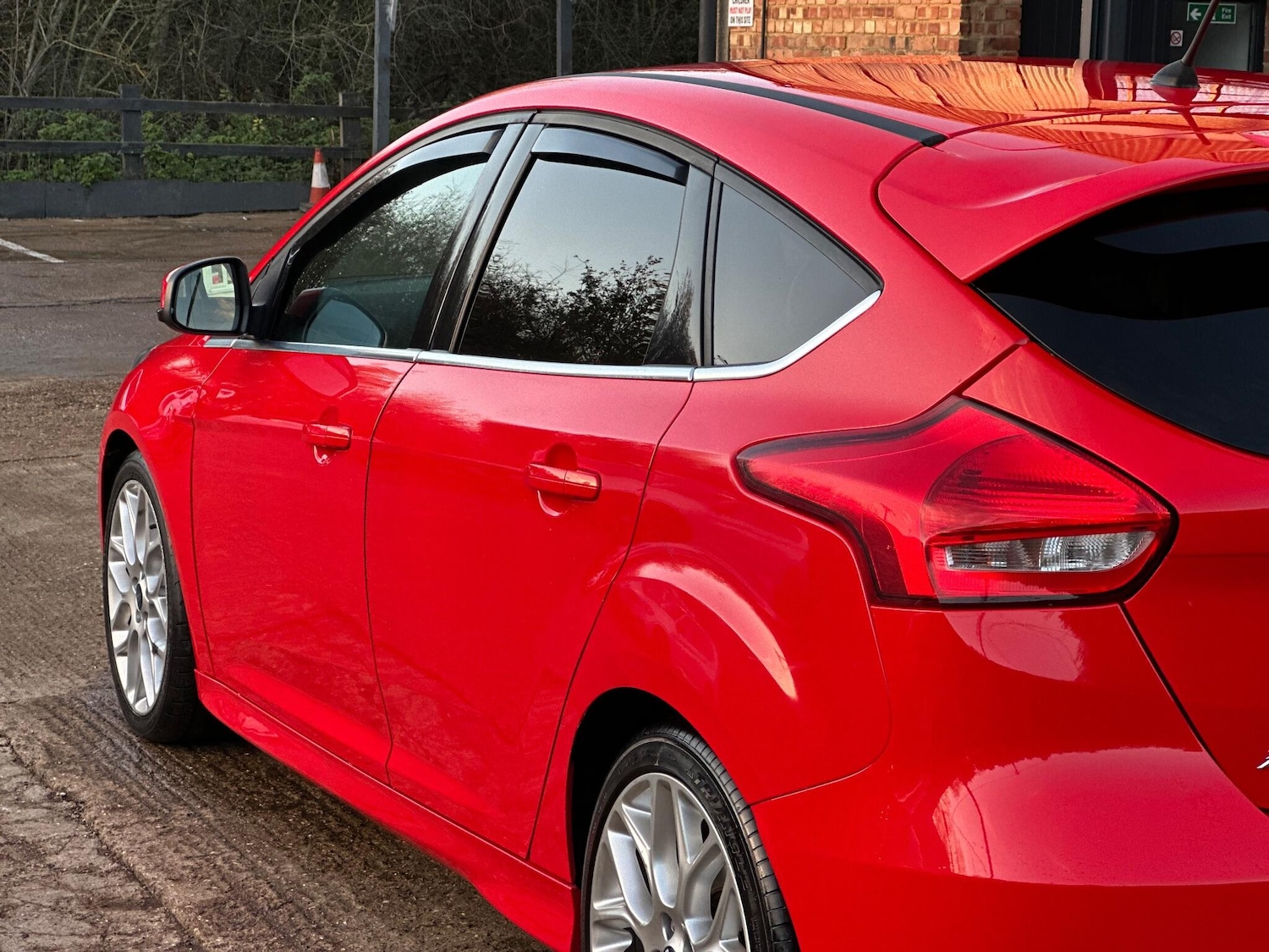 Used Ford Focus 2015 for sale - 76697830: Photo 26