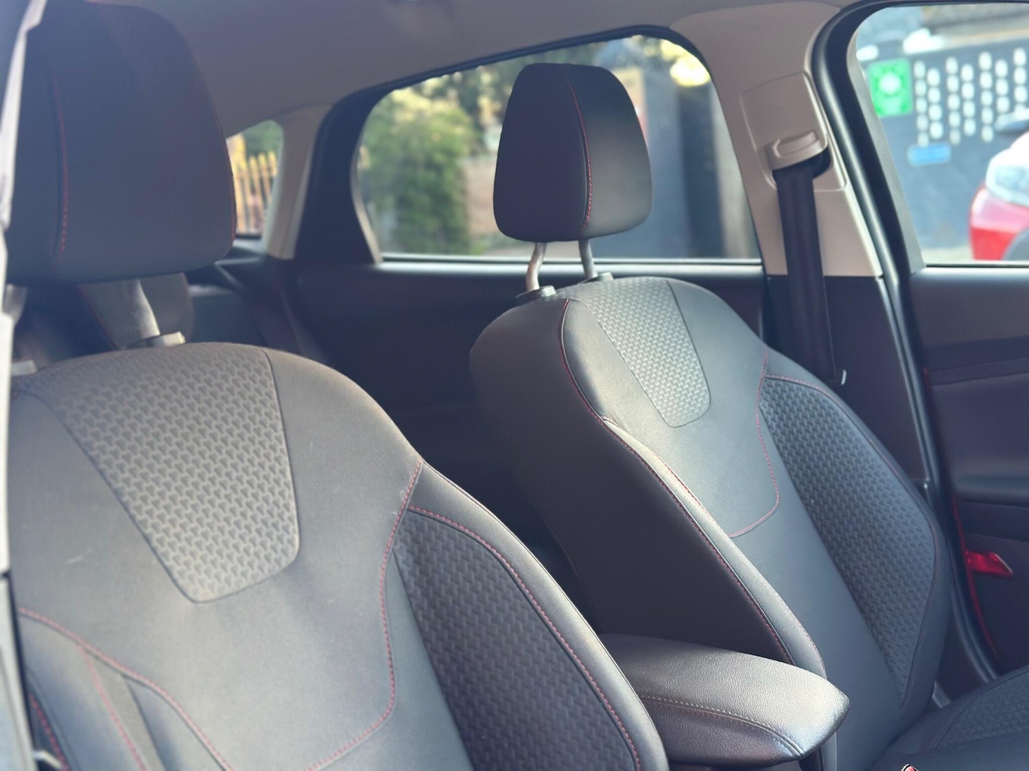 Used Ford Focus 2015 for sale - 76697830: Photo 32