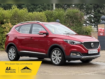 Used MG MG ZS 2018 for sale - 76545929: Photo
