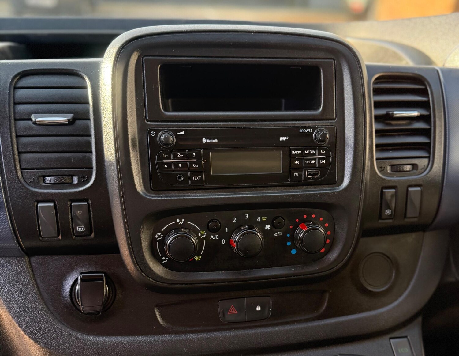 Used Vauxhall Vivaro 2018 for sale - 78124851: Photo 22