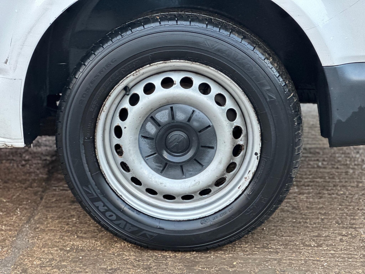 Used Volkswagen Transporter 2018 for sale - 77171390: Photo 9