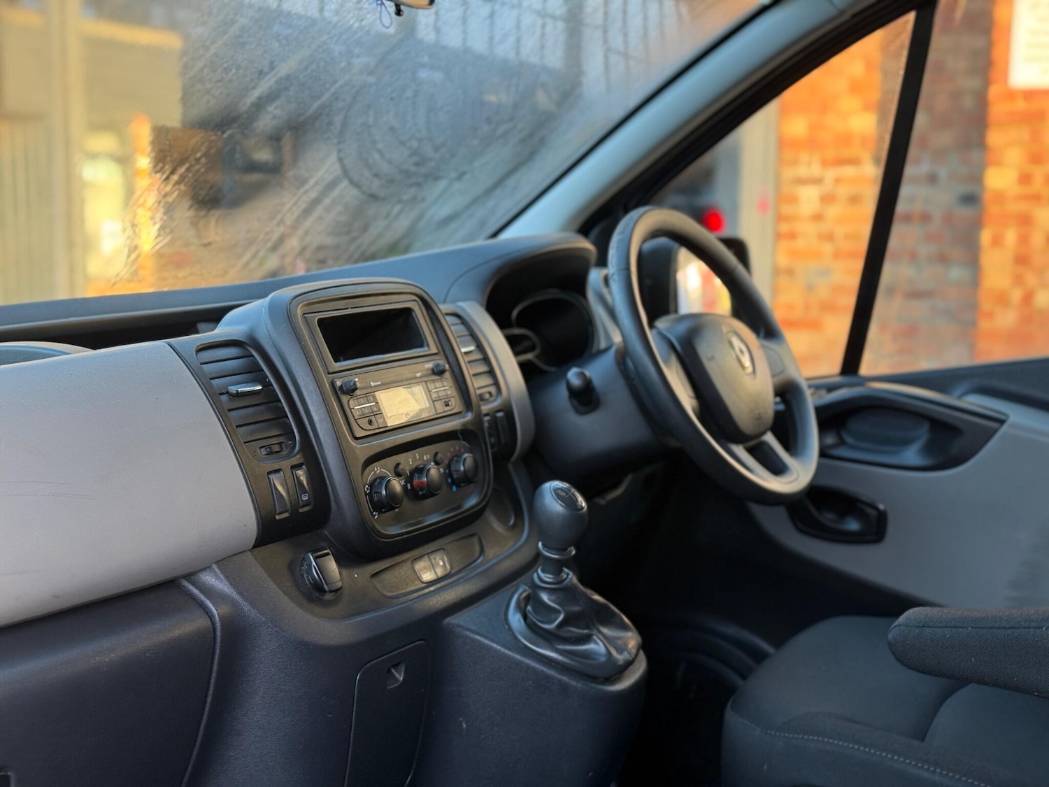 Used Renault Trafic 2018 for sale - 77207578: Photo 15