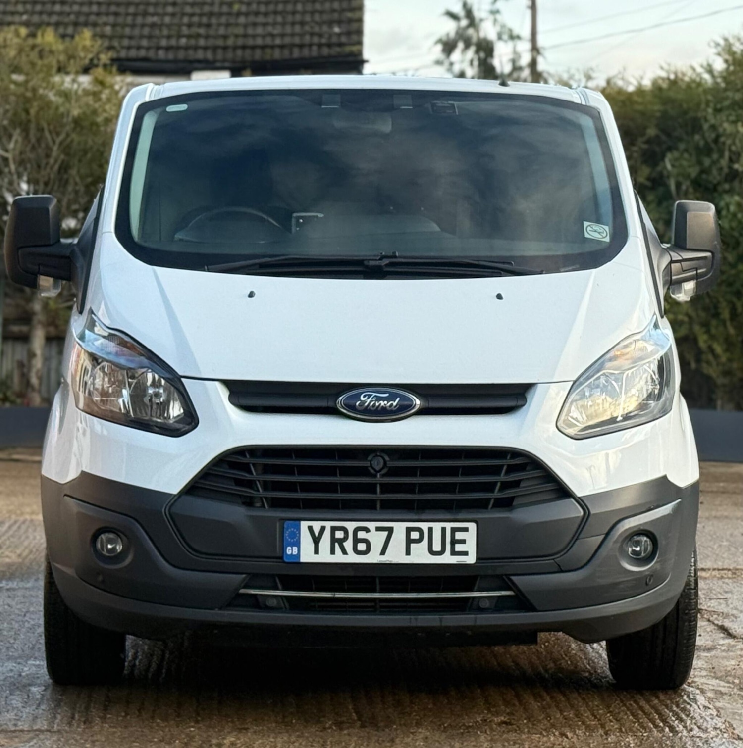 Used Ford Transit Custom 2017 for sale - 77128688: Photo 1