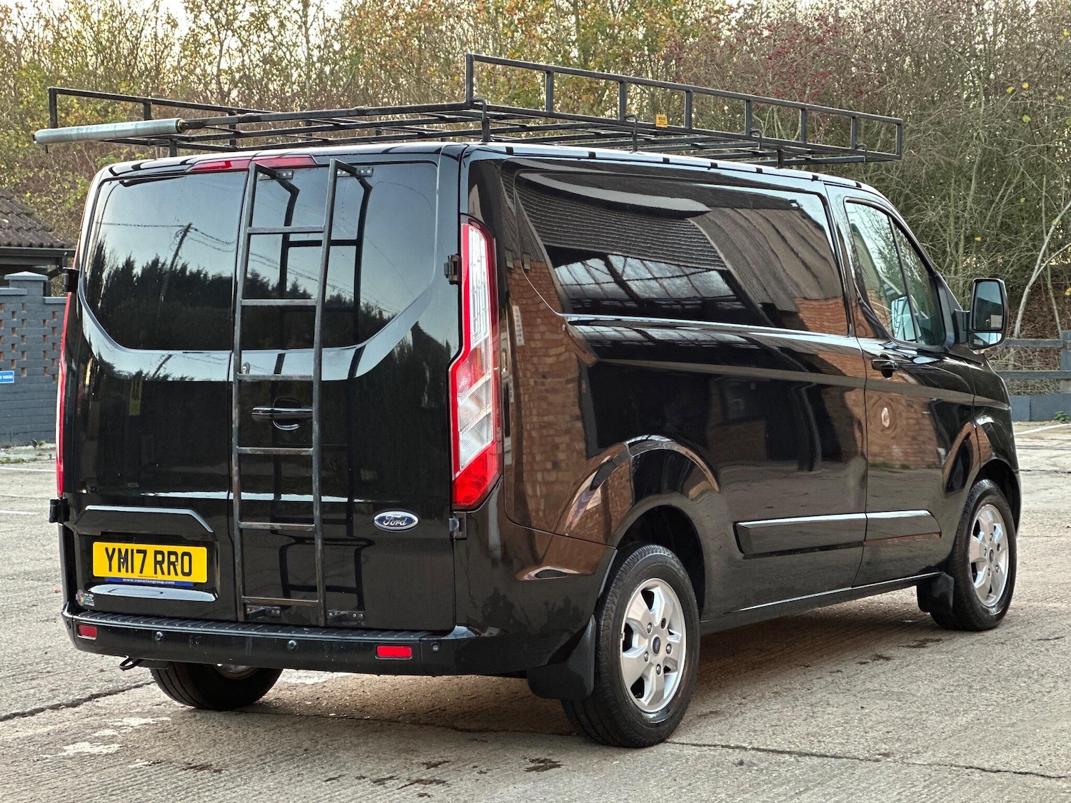 Used Ford Transit Custom 2017 for sale - 76604304: Photo 11