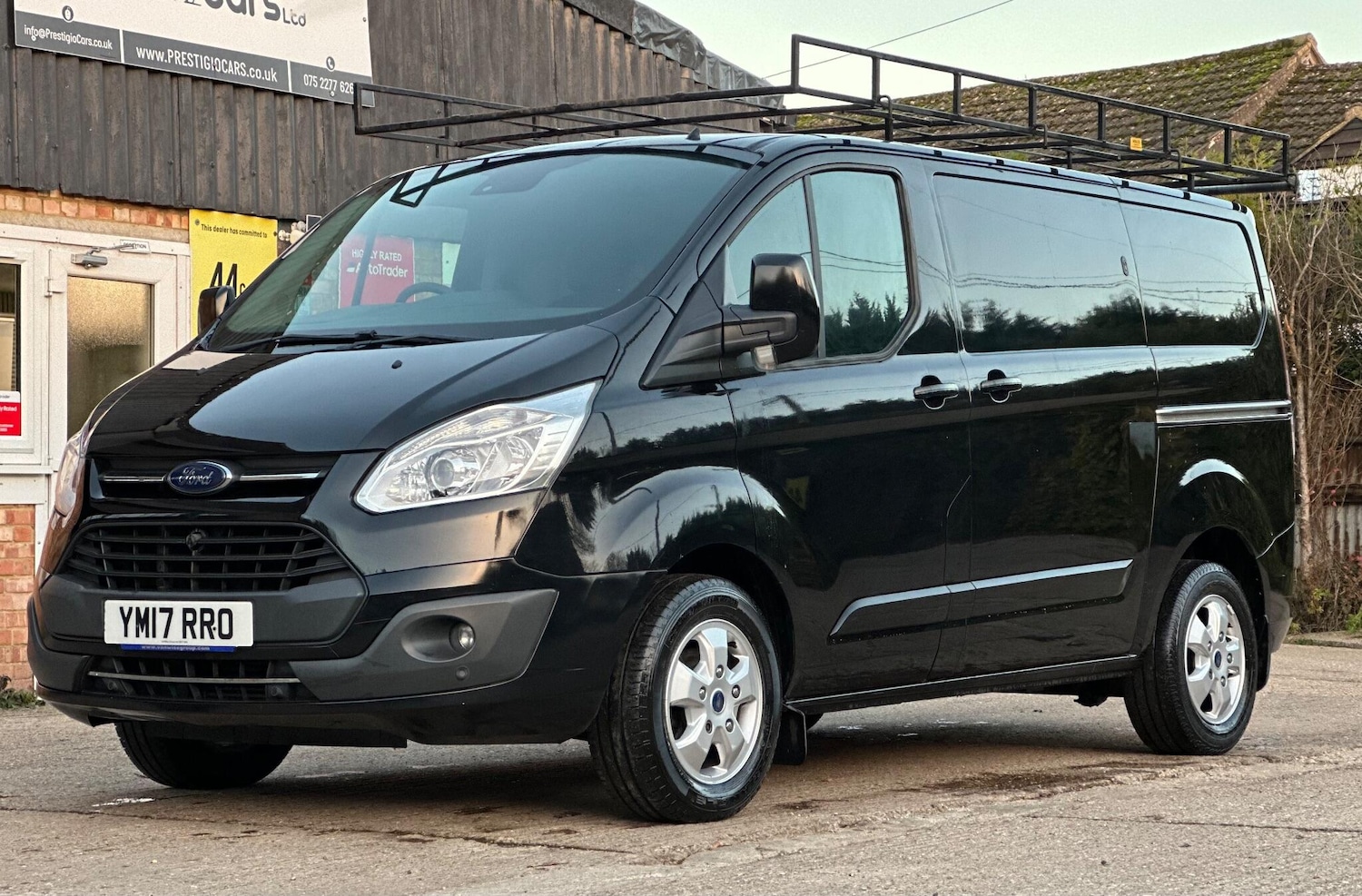 Used Ford Transit Custom 2017 for sale - 76604304: Photo 5