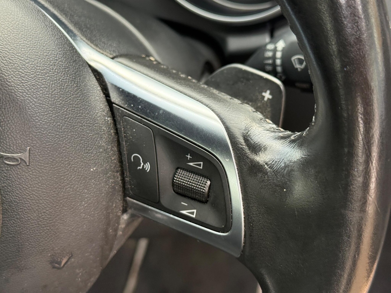 Used Audi TT 2009 for sale - 77259034: Photo 35