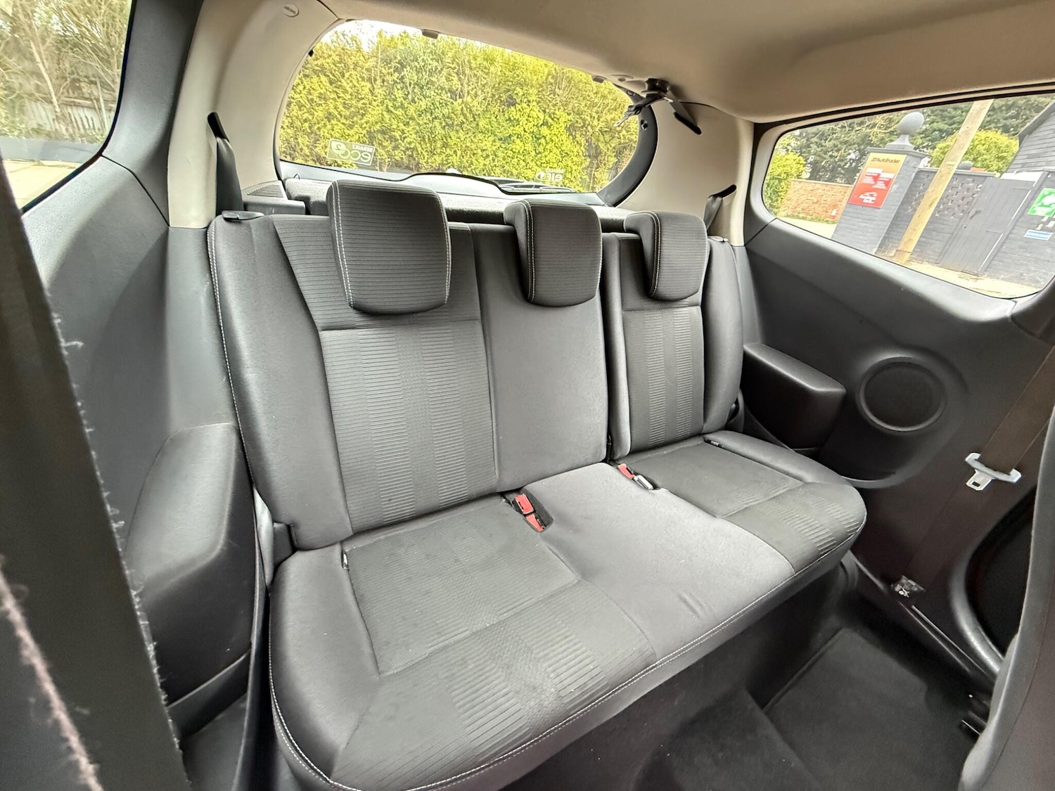 Used Renault Clio 2011 for sale - 78107071: Photo 11