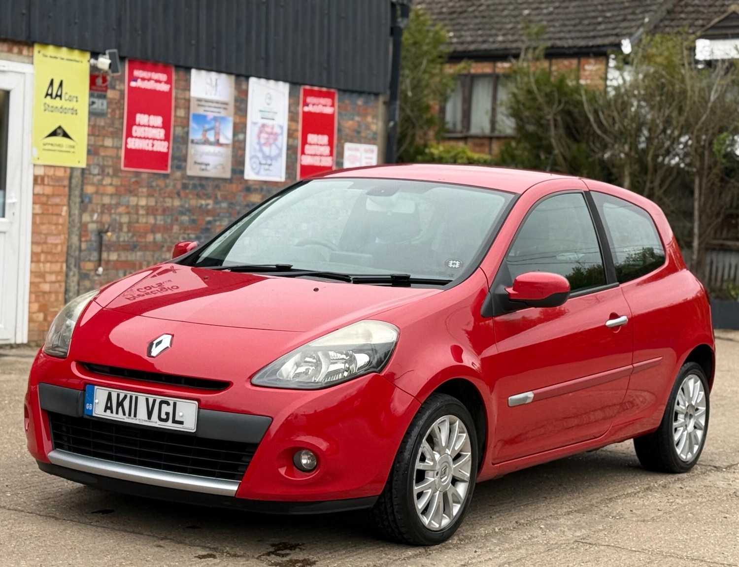 Used Renault Clio 2011 for sale - 78107071: Photo 4