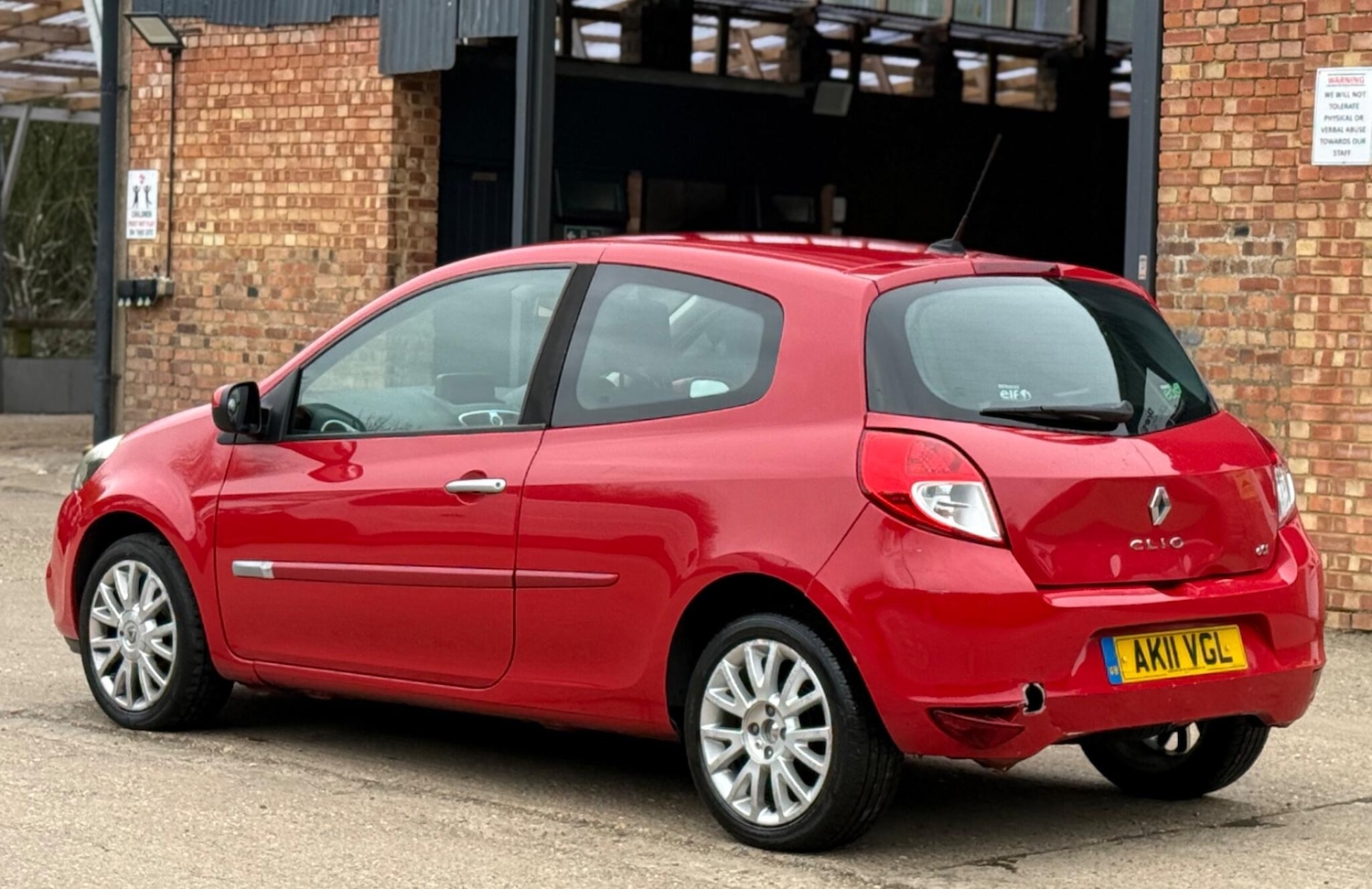 Used Renault Clio 2011 for sale - 78107071: Photo 6