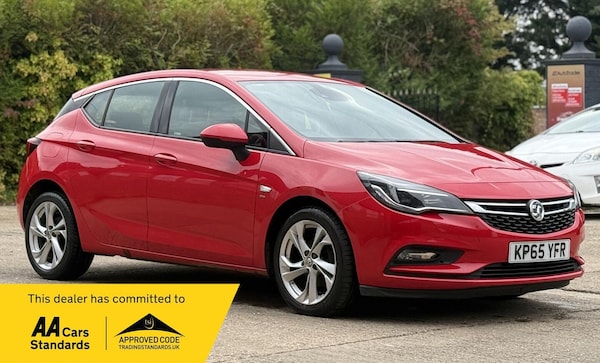 Used Vauxhall Astra 2015 for sale - 76128026: Photo 1