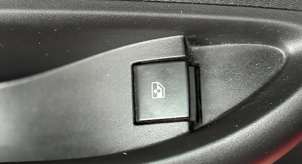 Used Vauxhall Astra 2015 for sale - 76128026: Photo 37