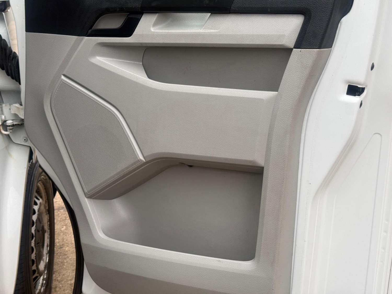 Used Volkswagen Transporter 2018 for sale - 77501912: Photo 13