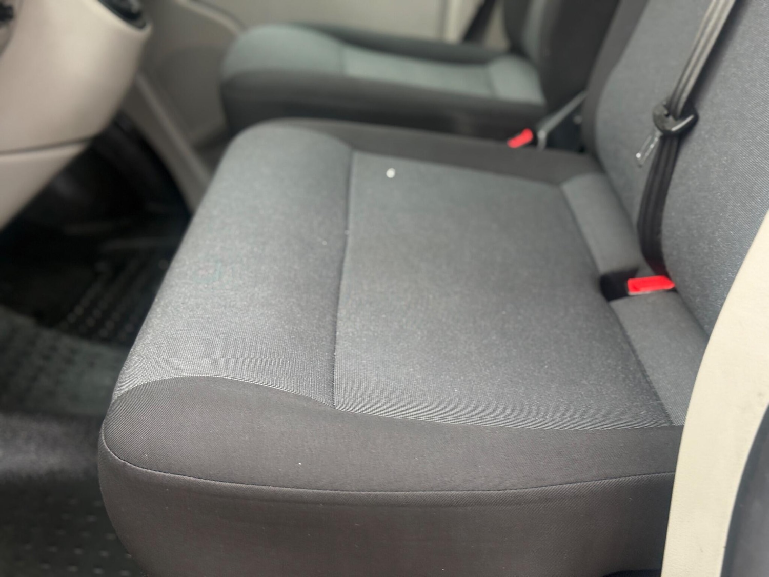 Used Volkswagen Transporter 2018 for sale - 77501912: Photo 14